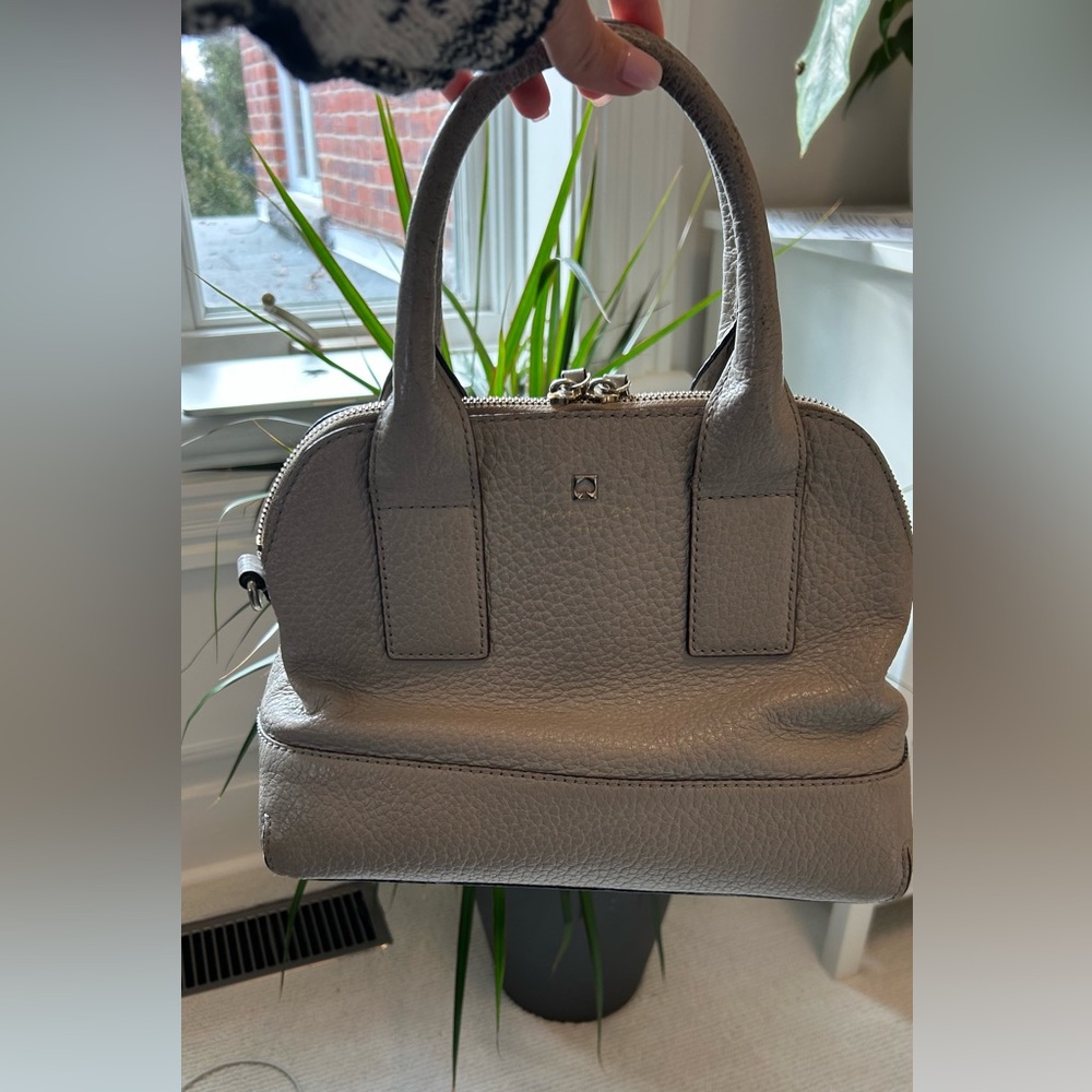 Grey Kate Spade Purse (100% cow leather)